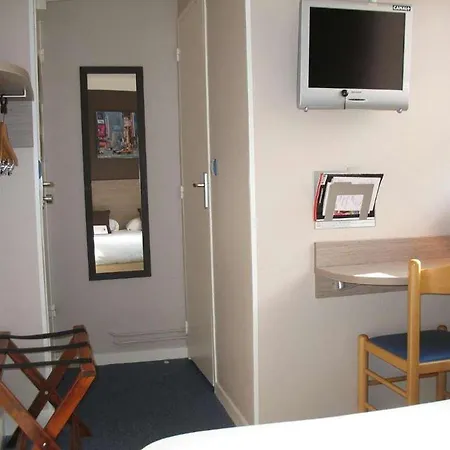 De Hotell 2*