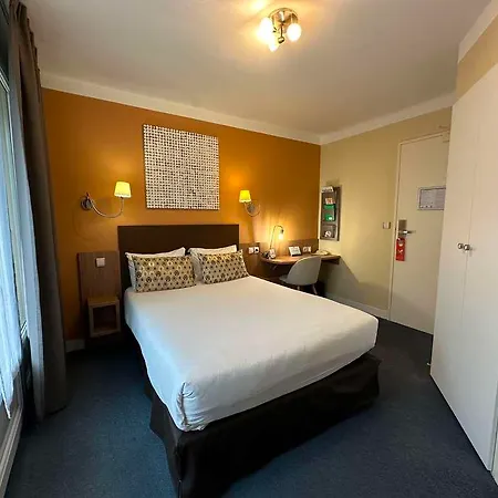 De Otel 2*