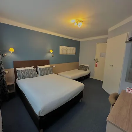 De Hotel 2*